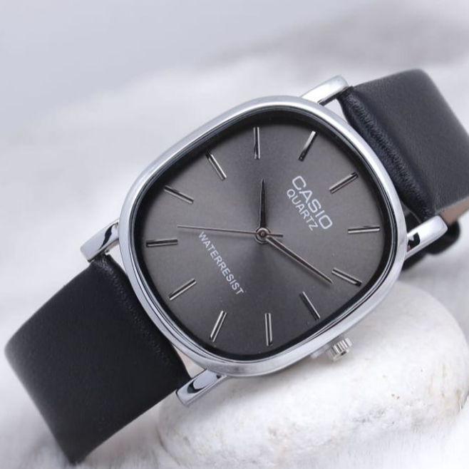 Leather Wristwatch