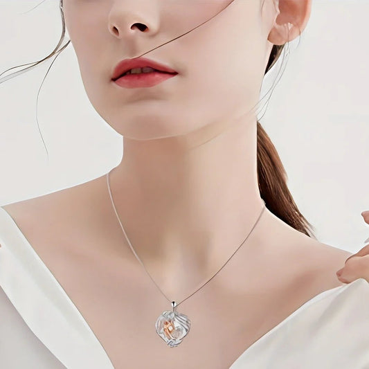 Fashion European And American Style New Heart-shaped Pendant Necklace